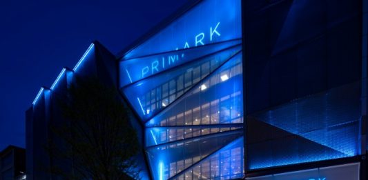 Primark is expanding its Sustainable Cotton Programme to train an additional 125,000 smallholder cotton farmers