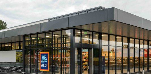 Aldi provides face masks for all shop floor staff