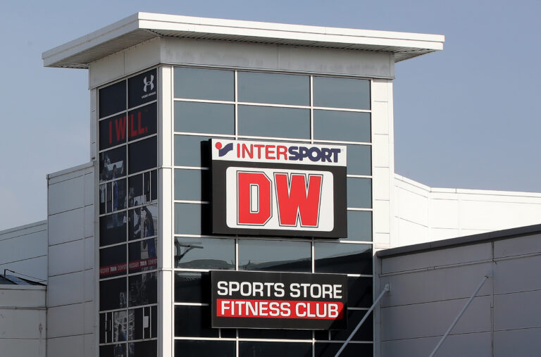 Mike Ashley Frasers Group Dave Whelan acquisition DW Sports Sports Direct administration acquisition