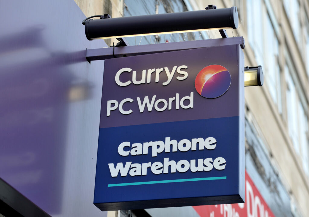 Dixons Carphone to axe 800 jobs as it overhauls store management