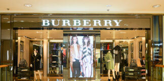 Burberry wins £573,000 PPE government contract