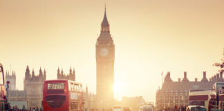 Sadiq Khan: Tourist spending to fall £10bn in London this year