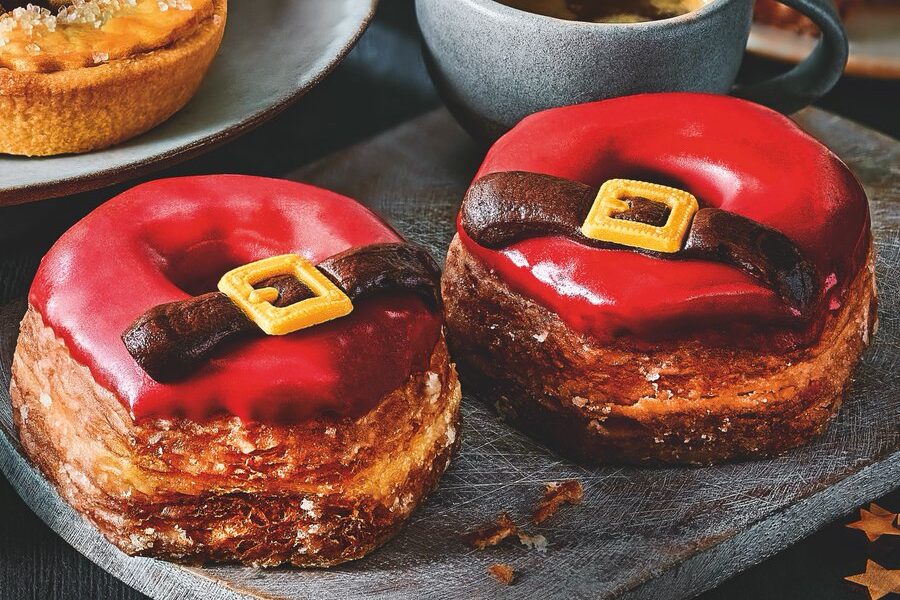 Hilarious tweets about M&S's new 'Santa's Yumnuts'