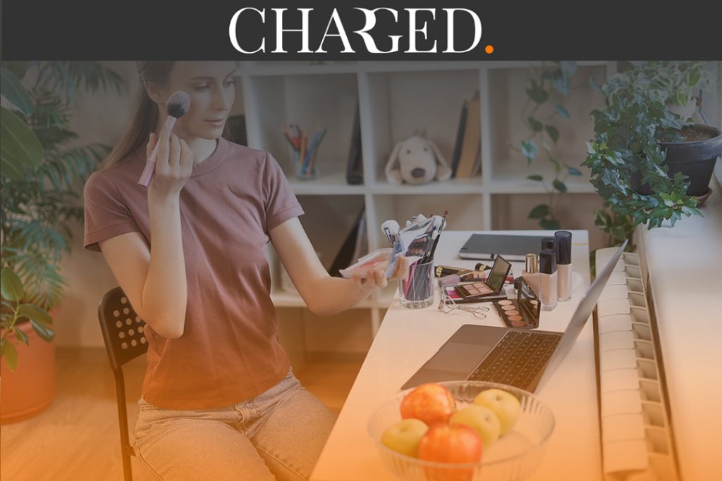 Debenhams opens virtual beauty room