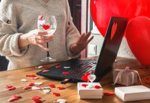 Valentine’s Day globaldata covid-19 pandemic lockdown store closures online shopping