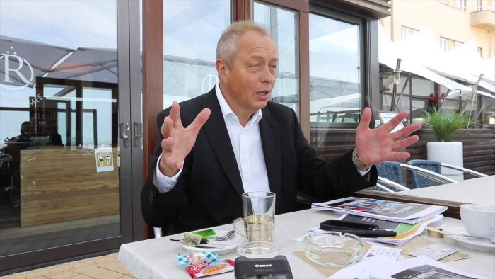 Bill Grimsey independent retailers