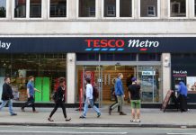Supermarket giant Tesco has outperformed its rivals over the key Christmas period, achieving its highest grocery market share since January 2018.