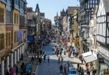 Footfall across UK retail destinations rose by 1.4% last week, compared to the week before, as the school summer holiday period begun.