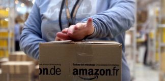 Amazon offering £1000 bonus to new warehouse recruits