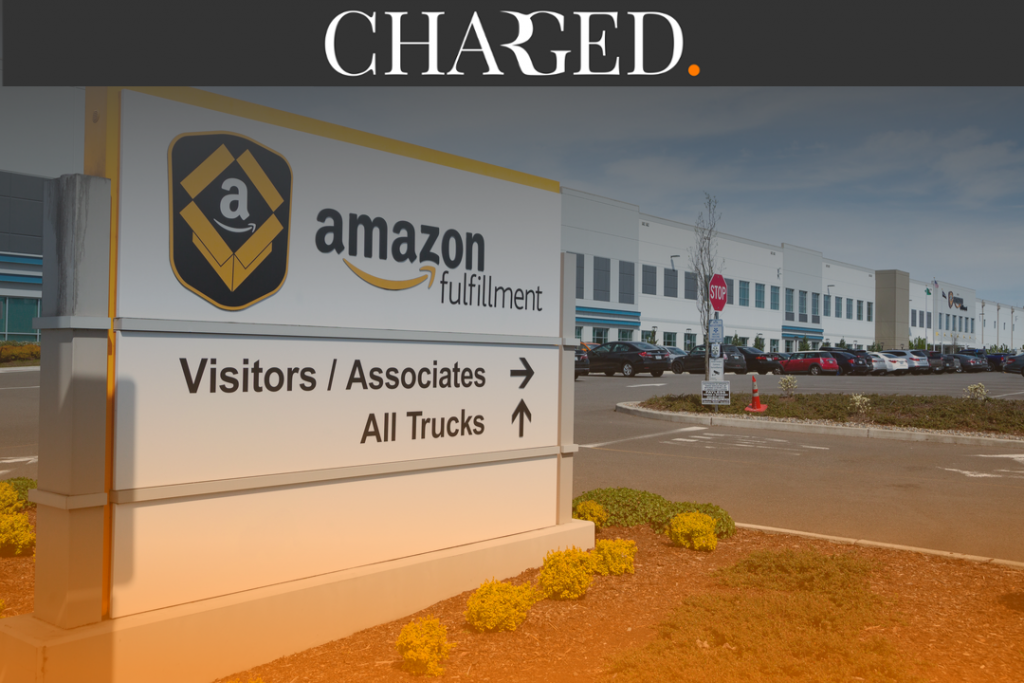 Amazon is hiring 20,000 UK workers to operate in its logistics network in order to avoid congestion before the festive season.