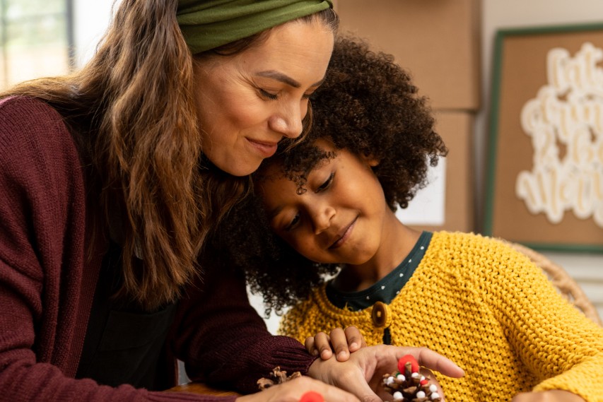 Hobbycraft has launched a Christmas advert that encourages viewers to enjoy crafting during the festive season.