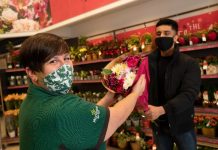 Morrisons give colleagues more than 25,000 hours to help local communities in run-up to Christmas this year.