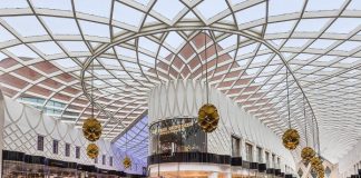 Hammerson confirms talks for potential sale of Leeds shopping centres for £120m