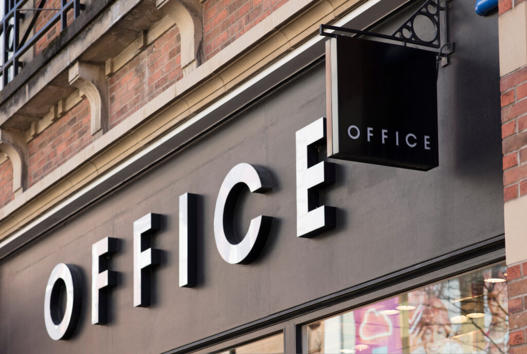 Office one-shoe policy