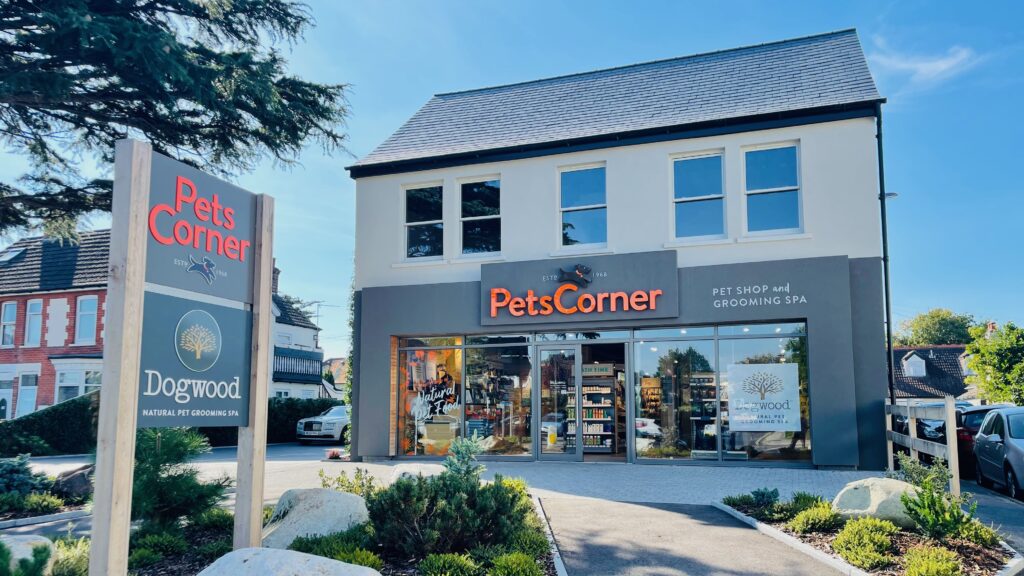 Pet Family/ Pets Corner