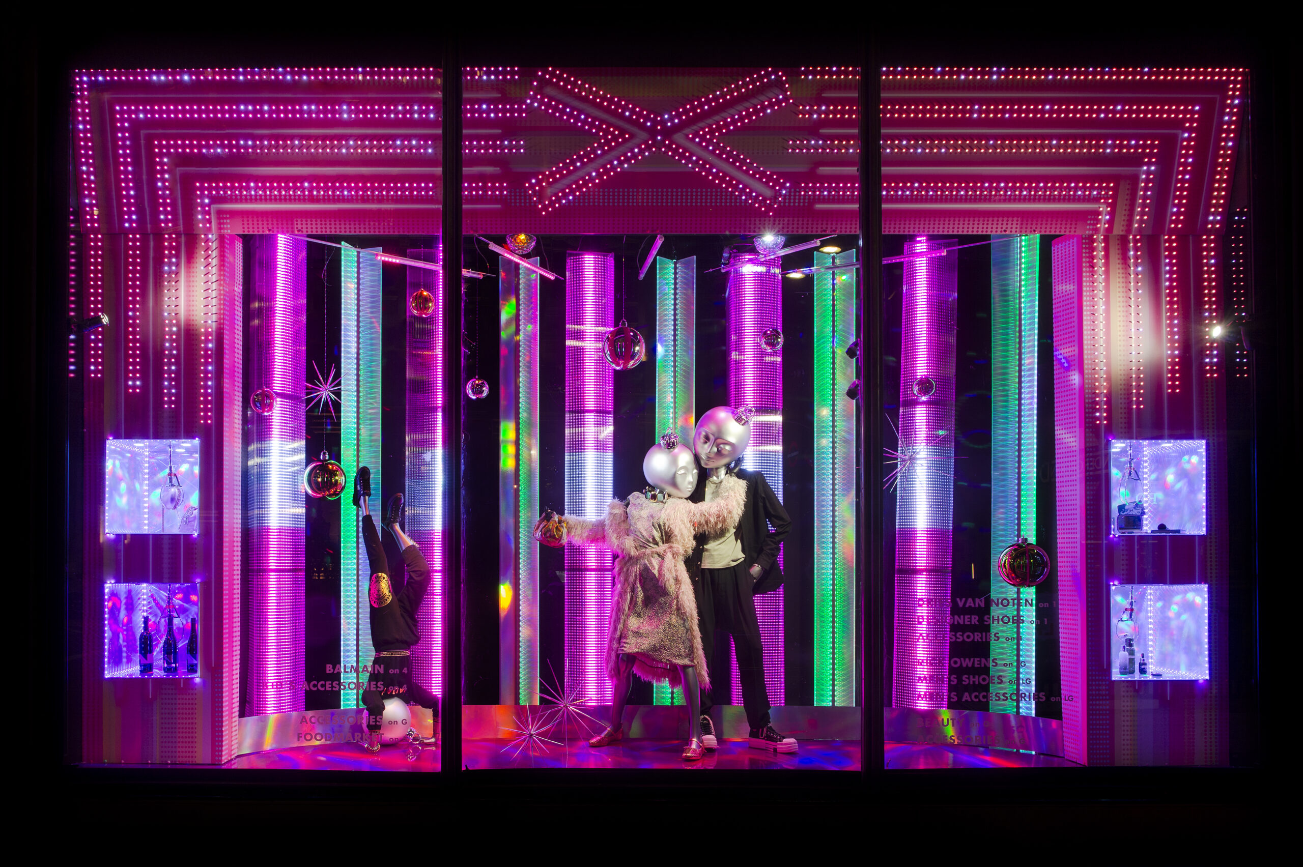 Christmas-Windows Harvey Nichols