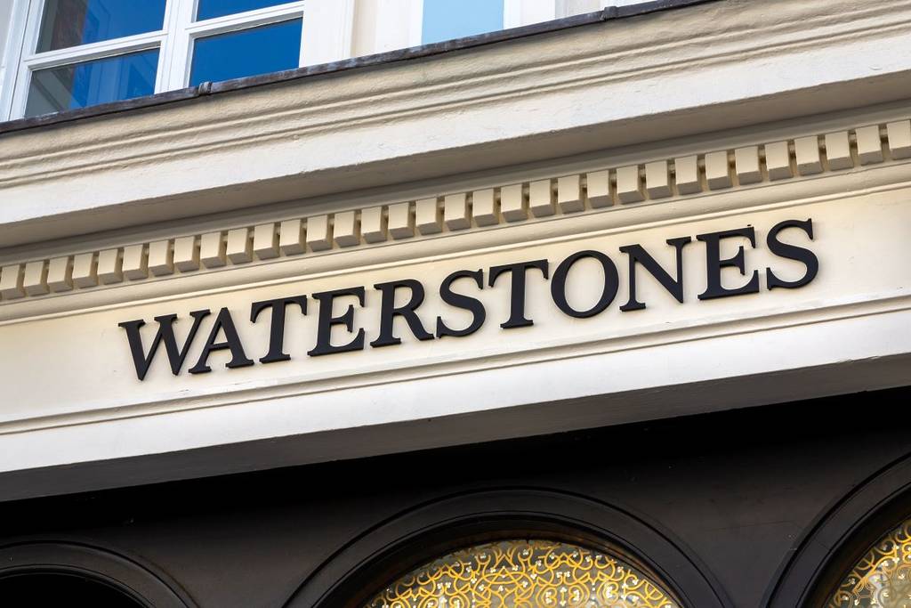 Waterstones profits surge fourfold as workers return to office