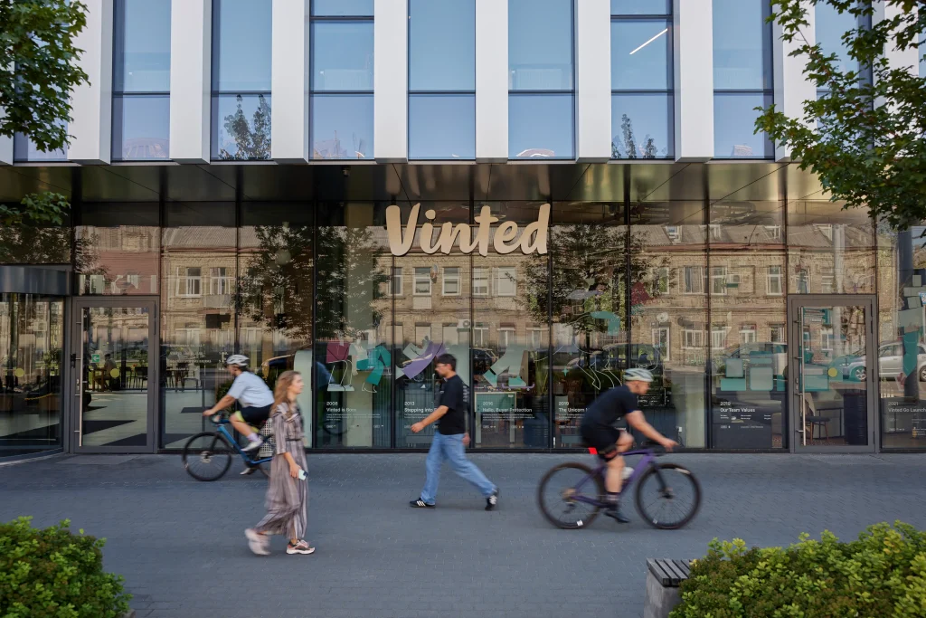 Vinted valuation soars to €8bn as investors pile into resale boom