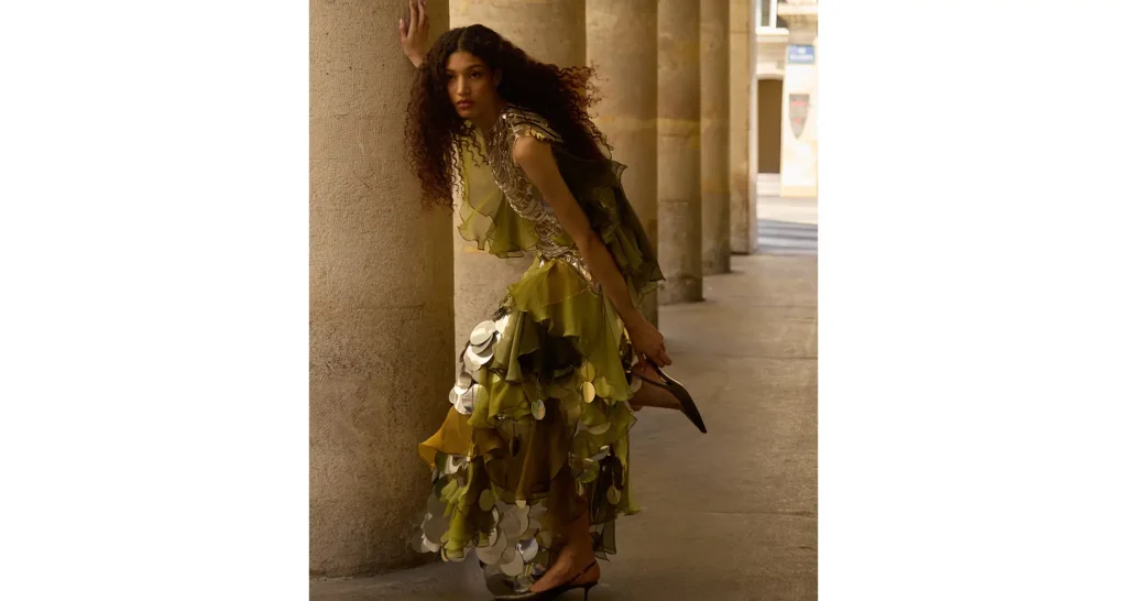 ASOS has launched ARRANGE Bespoke, a new range that allows emerging designers to " einterpret ARRANGE’s signature approach to occasionwear".