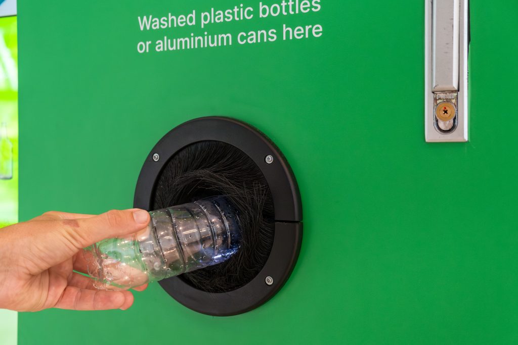 Exchange for Change has set out its intended producer fees for the UK’s Deposit Return Scheme, giving drinks businesses more detail as they prepare for its October 2027 launch.