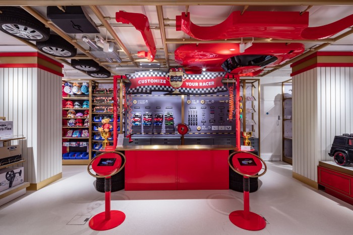 FAO Schwarz picks Selfridges Londonfor first physical retail presence in Europe