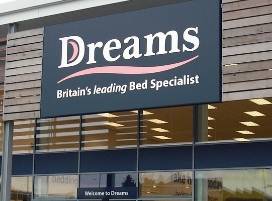 The bedding retailer Dreams has announced it will be giving all its retail staff members extra holiday ahead of the Christmas break this year. 