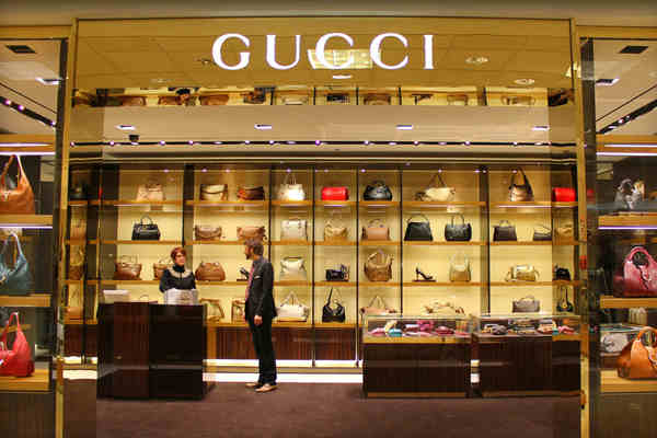 gucci employee online store