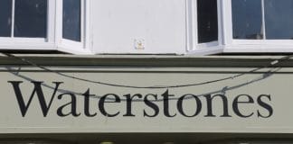 Waterstones pay wage