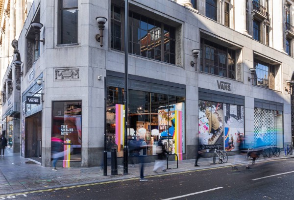 Vans is launching a new flagshipstore on London’s Oxford Street which will be the retailers biggest European store.The 4,714sq ft store will stock a selection of footwear, apparel and accessories.