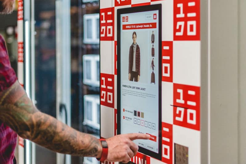 Uniqlo vending machine